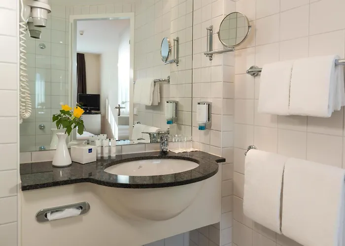 Essential By Dorint Berlin-Adlershof Hotel
